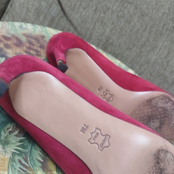 Tory Burch Red Suede Pointed-Toe Pump Classic High Heels Size 7M - Picture 7 of 14